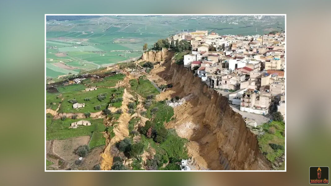 सिसिली में प्रकृति का तांडव: 4 किलोमीटर लंबी चट्टान खिसकने से मची तबाही; खाई के मुहाने पर लटके सैकड़ों घर, इटली में रेड अलर्ट