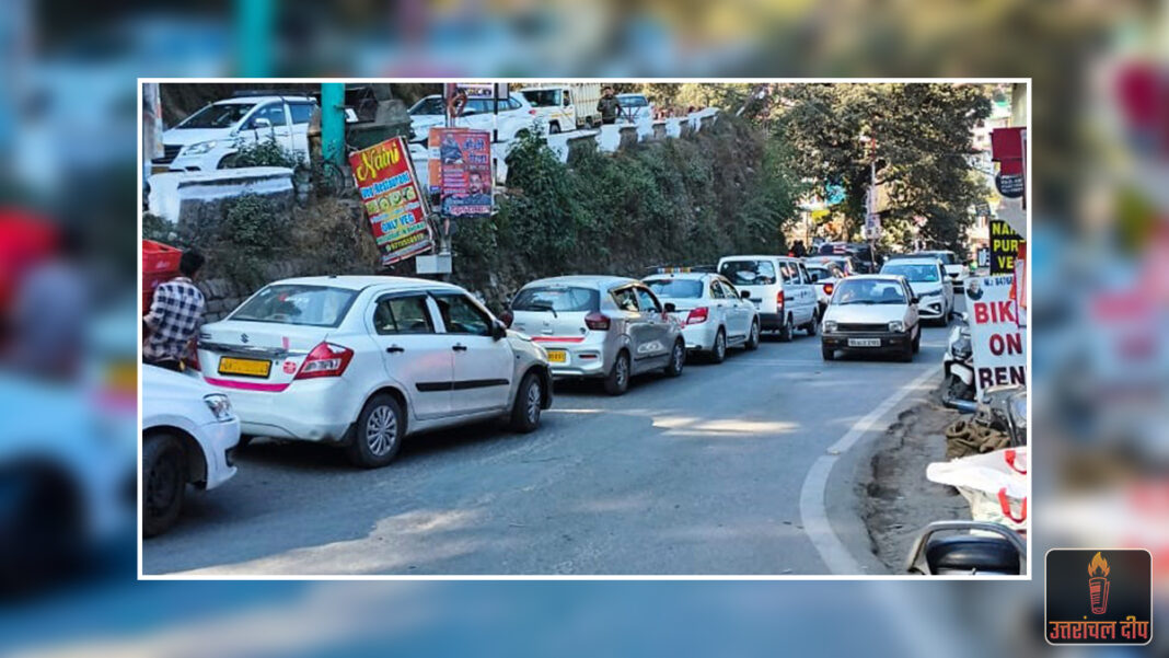 उत्तराखंड: चार लाख कॉमर्शियल वाहनों पर संकट, मैनुअल फिटनेस सेंटर बंद होने से बढ़ी मुश्किलें