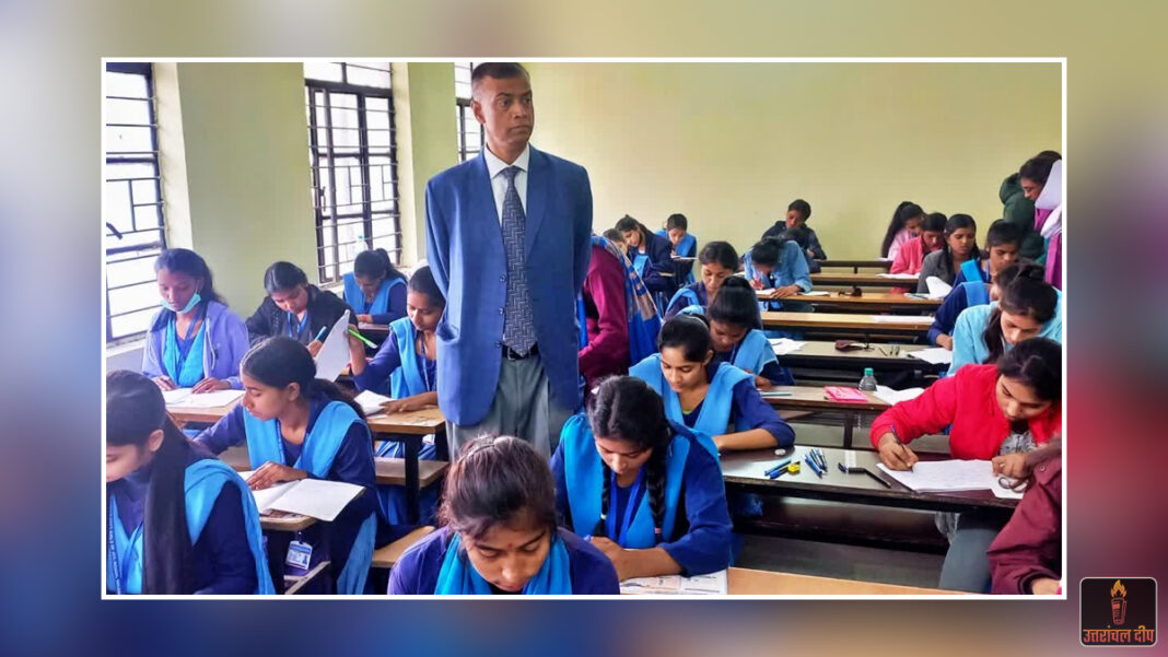 बिहार में इंटर की परीक्षा का ‘महाकुंभ’ आज से शुरू: 13 लाख से ज्यादा परीक्षार्थी देंगे इम्तिहान; चप्पे-चप्पे पर पुलिस का पहरा और सीसीटीवी से निगरानी