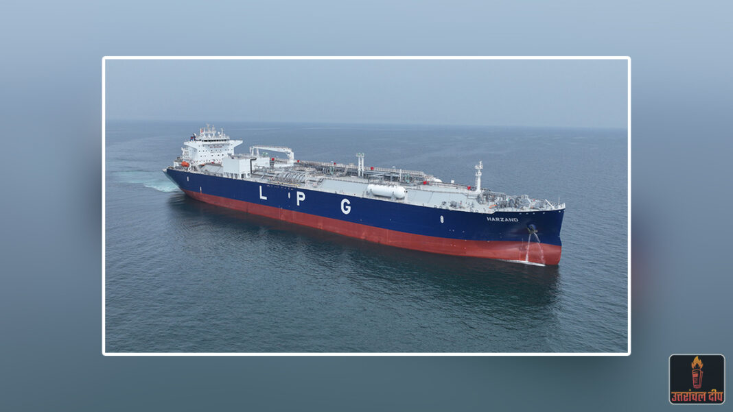 एलपीजी की किल्लत होगी दूर, भारत ने अमेरिका से खरीदी 1,76,000 टन गैस; मिडिल ईस्ट में तनाव के बीच भारत का बड़ा कदम एलपीजी की किल्लत होगी दूर, भारत ने अमेरिका से खरीदी 1,76,000 टन गैस; मिडिल ईस्ट में तनाव के बीच भारत का बड़ा कदम