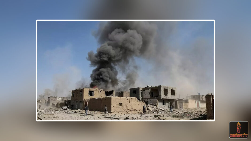 पाक-अफगान युद्ध भीषण: तालिबान का दावा— काबुल के अस्पताल पर पाकिस्तानी बमबारी में 400 की मौत; इस्लामाबाद ने आरोपों को नकारा पाक-अफगान युद्ध भीषण: तालिबान का दावा— काबुल के अस्पताल पर पाकिस्तानी बमबारी में 400 की मौत; इस्लामाबाद ने आरोपों को नकारा