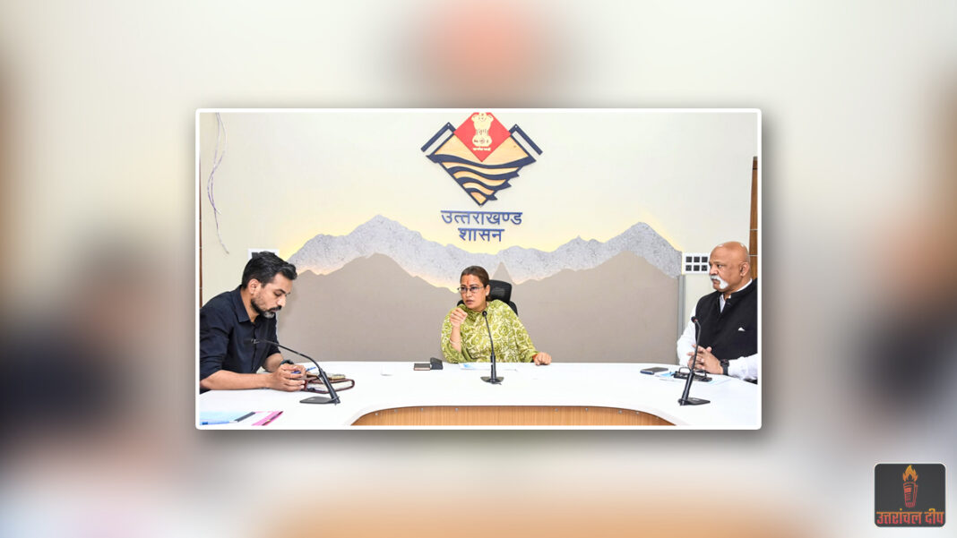 उत्तराखंड के PRD स्वयंसेवकों के लिए खुशखबरी: 365 दिन रोजगार और होमगार्ड के समान मानदेय का प्रस्ताव कैबिनेट में लाने की तैयारी उत्तराखंड के PRD स्वयंसेवकों के लिए खुशखबरी: 365 दिन रोजगार और होमगार्ड के समान मानदेय का प्रस्ताव कैबिनेट में लाने की तैयारी