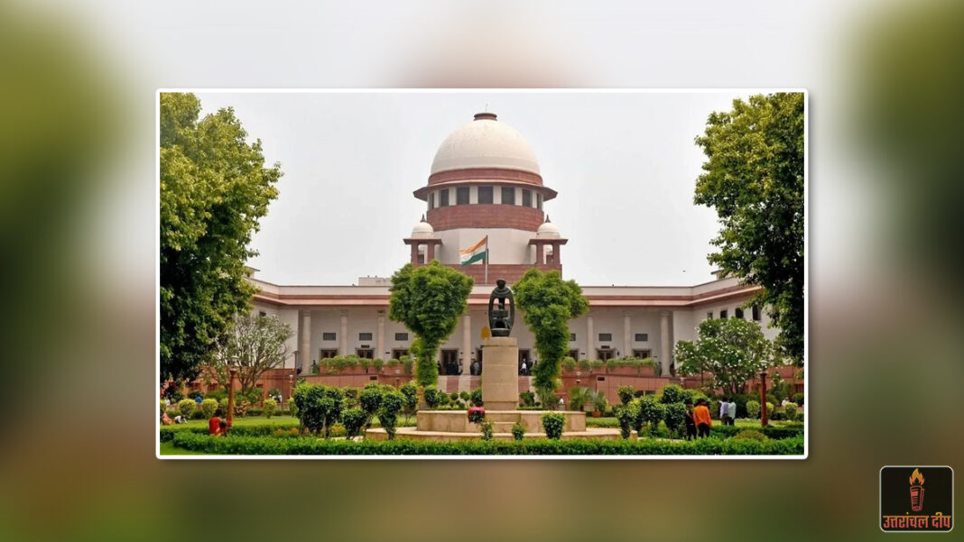 ‘सुधार के नाम पर धर्म को खोखला करना स्वीकार्य नहीं’: सबरीमाला मामले में सुप्रीम कोर्ट की बड़ी टिप्पणी ‘सुधार के नाम पर धर्म को खोखला करना स्वीकार्य नहीं’: सबरीमाला मामले में सुप्रीम कोर्ट की बड़ी टिप्पणी