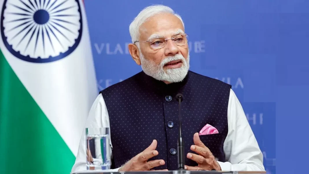 प्रधानमंत्री मोदी ने मंत्रियों को दिए सख्त निर्देश: तुरंत कटाएं गैरजरूरी खर्च प्रधानमंत्री मोदी ने मंत्रियों को दिए सख्त निर्देश: तुरंत कटाएं गैरजरूरी खर्च