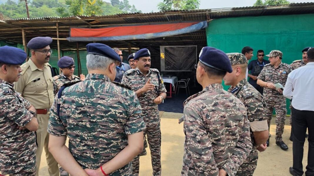 CRPF प्रमुख का मणिपुर ऑपरेशन पर सख्त संदेश, कहा- इतनी बड़ी मात्रा में गोला-बारूद क्यों इकट्ठा किया गया? CRPF प्रमुख का मणिपुर ऑपरेशन पर सख्त संदेश, कहा- इतनी बड़ी मात्रा में गोला-बारूद क्यों इकट्ठा किया गया?