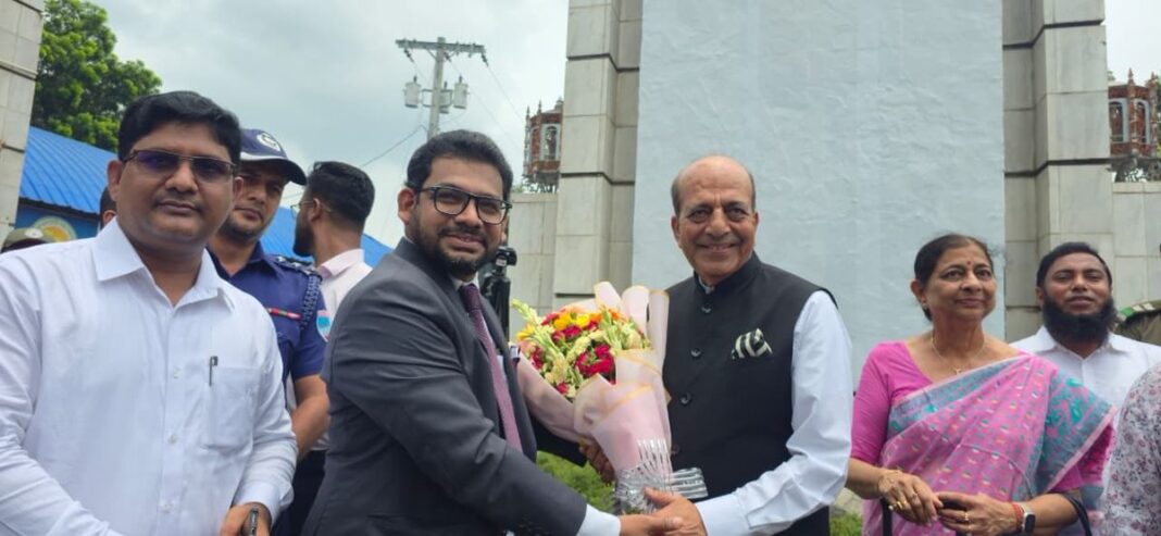 बांग्लादेश में भारत के नए उच्चायुक्त बने दिनेश त्रिवेदी, IFS की परंपरा टूटी, राजनेता को मिली जिम्मेदारी बांग्लादेश में भारत के नए उच्चायुक्त बने दिनेश त्रिवेदी, IFS की परंपरा टूटी, राजनेता को मिली जिम्मेदारी