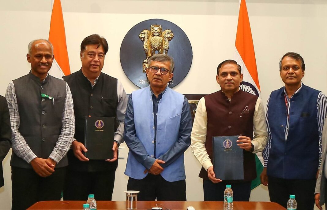 भारतीय नौसेना को 20 अत्याधुनिक GNSS जैमर, बढ़ी समुद्री सुरक्षा की तैयारी भारतीय नौसेना को 20 अत्याधुनिक GNSS जैमर, बढ़ी समुद्री सुरक्षा की तैयारी