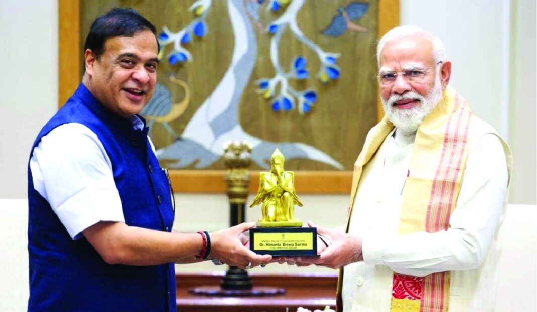 सीएम हिमंता सरमा ने पीएम मोदी से की मुलाकात, एनडीए की 30 प्राथमिकताओं पर हुई चर्चा सीएम हिमंता सरमा ने पीएम मोदी से की मुलाकात, एनडीए की 30 प्राथमिकताओं पर हुई चर्चा