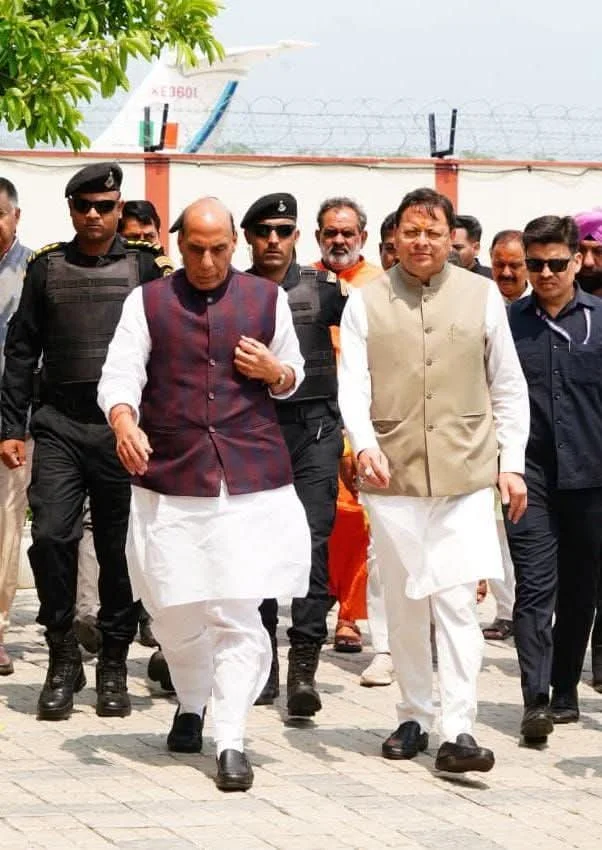 राजनाथ सिंह और सीएम धामी ने जसपाल राणा की त्रयोदशी पर दी श्रद्धांजलि, खेल जगत में शोक की लहर राजनाथ सिंह और सीएम धामी ने जसपाल राणा की त्रयोदशी पर दी श्रद्धांजलि, खेल जगत में शोक की लहर