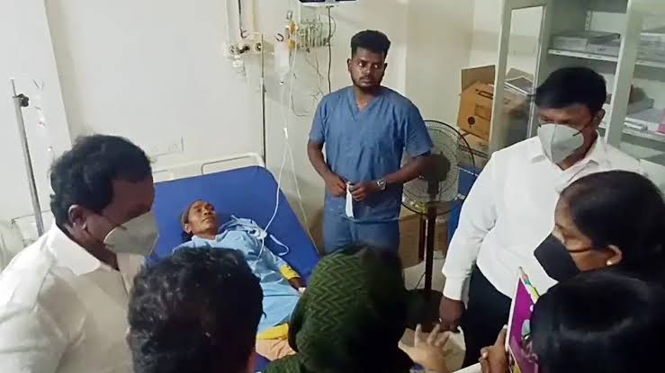 तमिलनाडु के तिरुवल्लूर में अमोनिया गैस रिसाव से बड़ा हादसा, 7 की मौत, 68 अस्पताल में भर्ती तमिलनाडु के तिरुवल्लूर में अमोनिया गैस रिसाव से बड़ा हादसा, 7 की मौत, 68 अस्पताल में भर्ती