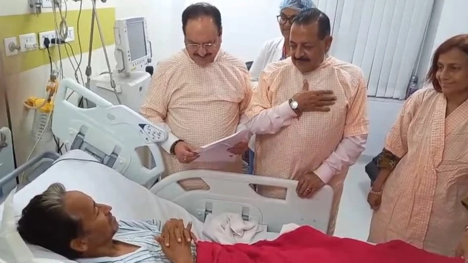 जेपी नड्डा से मुलाकात के बाद सोनम वांगचुक ने समाप्त किया 26 दिन का अनशन जेपी नड्डा से मुलाकात के बाद सोनम वांगचुक ने समाप्त किया 26 दिन का अनशन