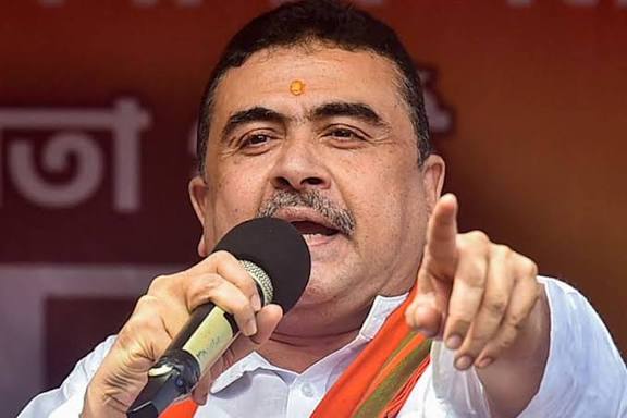 पेयजल परियोजनाओं में गड़बड़ी पर बंगाल सरकार सख्त, 15 दिन में एफआईआर और गिरफ्तारी के निर्देश पेयजल परियोजनाओं में गड़बड़ी पर बंगाल सरकार सख्त, 15 दिन में एफआईआर और गिरफ्तारी के निर्देश