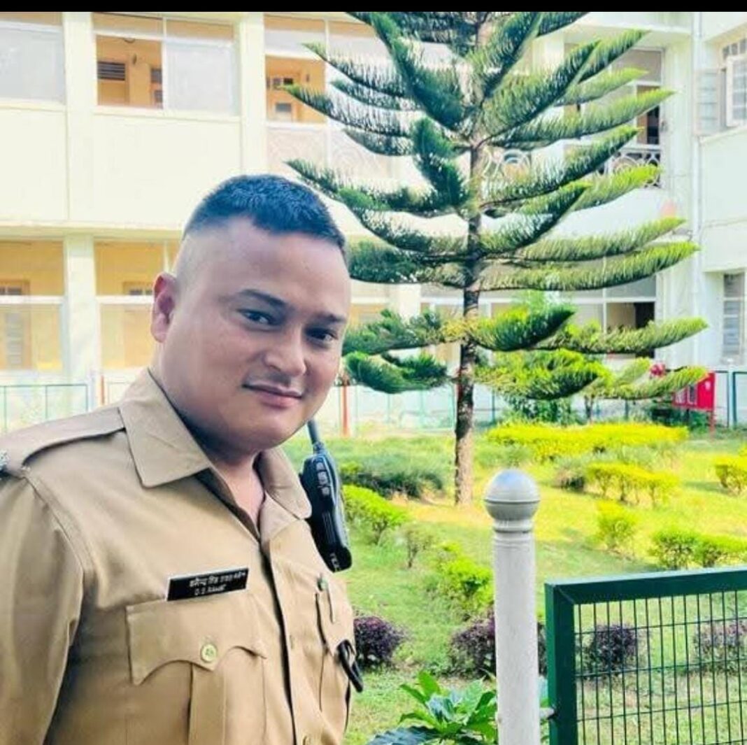 31वीं वाहिनी पीएसी कर्मी की अचानक बिगड़ी हालत, मृत्यु,ड्यूटी कर घर पहुंचते बिगड़ गई थी तबियत 31वीं वाहिनी पीएसी कर्मी की अचानक बिगड़ी हालत, मृत्यु,ड्यूटी कर घर पहुंचते बिगड़ गई थी तबियत