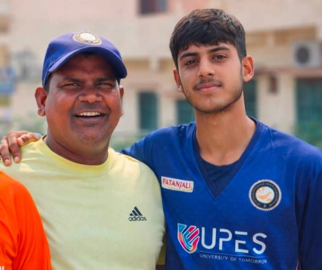 हल्द्वानी के लक्ष्य ने श्रीलंका में जड़ा दोहरा शतक हल्द्वानी के लक्ष्य ने श्रीलंका में जड़ा दोहरा शतक