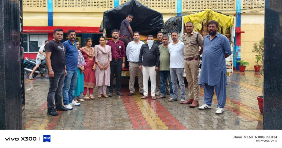 उत्तराखंड एसटीएफ का नकली दवाइयों का बड़े सिंडिकेट का भंडाफोड़,एक गिरफ्तारनकली एलोपैथिक दवाइयाँ बरामद उत्तराखंड एसटीएफ का नकली दवाइयों का बड़े सिंडिकेट का भंडाफोड़,एक गिरफ्तारनकली एलोपैथिक दवाइयाँ बरामद
