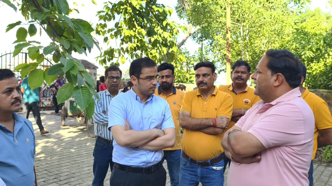 रुद्रपुर के युवाओं को जल्द मिलेगी हाईटेक डिजिटल लाइब्रेरी की सौगात रुद्रपुर के युवाओं को जल्द मिलेगी हाईटेक डिजिटल लाइब्रेरी की सौगात