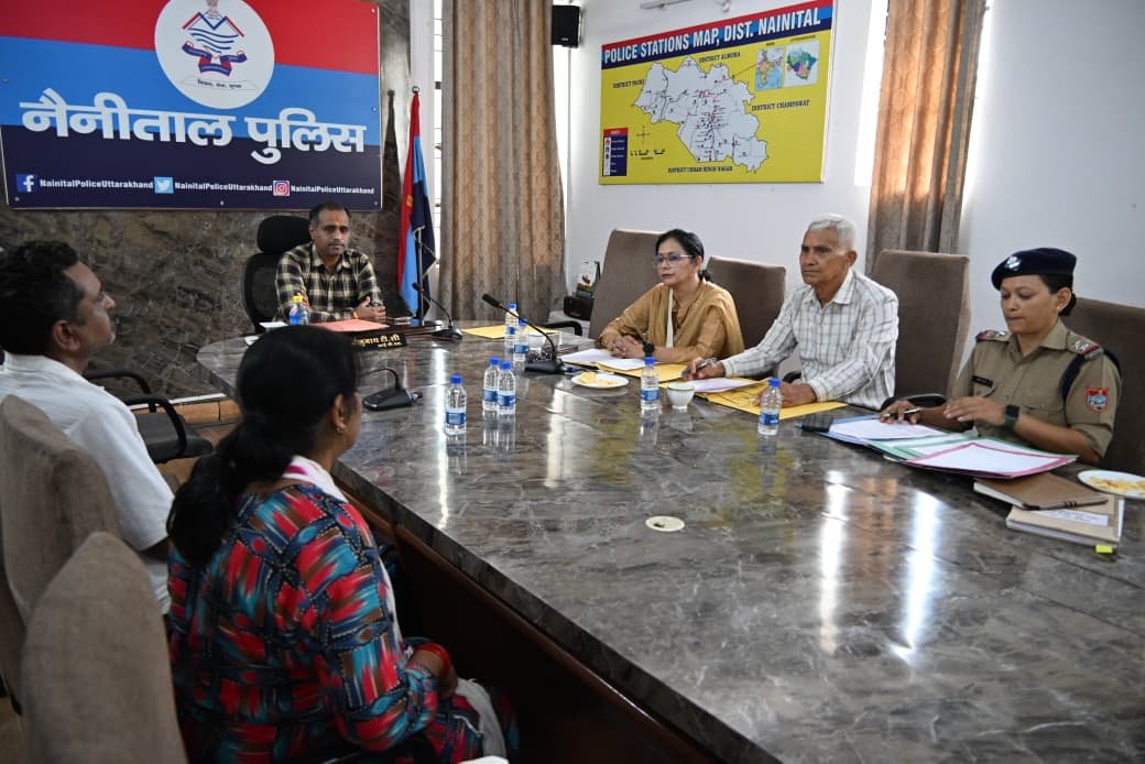 महिला ऐच्छिक ब्यूरो की काउंसलिंग में 9 मामलों की सुनवाई, चार में मुकदमा दर्ज करने के आदेश महिला ऐच्छिक ब्यूरो की काउंसलिंग में 9 मामलों की सुनवाई, चार में मुकदमा दर्ज करने के आदेश
