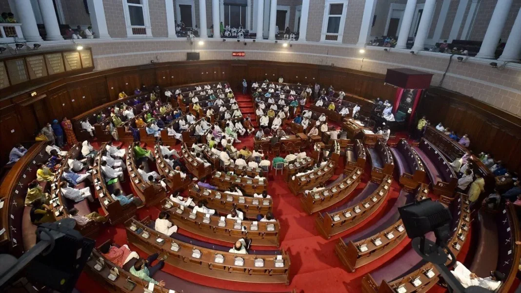 बंगाल के नवनिर्वाचित विधायकों को मिलेगा विधान का प्रशिक्षण, दो दिवसीय प्रबोधन कार्यक्रम आज से शुरू बंगाल के नवनिर्वाचित विधायकों को मिलेगा विधान का प्रशिक्षण, दो दिवसीय प्रबोधन कार्यक्रम आज से शुरू