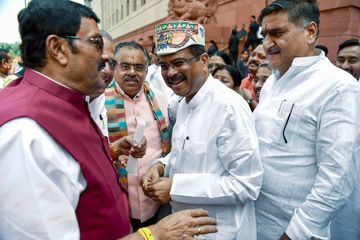 मैं स्ट्रीट फाइटर हूं, एसी कमरे का एक्टिविस्ट नहीं’, जयराम रमेश के तंज पर धर्मेंद्र प्रधान का पलटवार मैं स्ट्रीट फाइटर हूं, एसी कमरे का एक्टिविस्ट नहीं’, जयराम रमेश के तंज पर धर्मेंद्र प्रधान का पलटवार