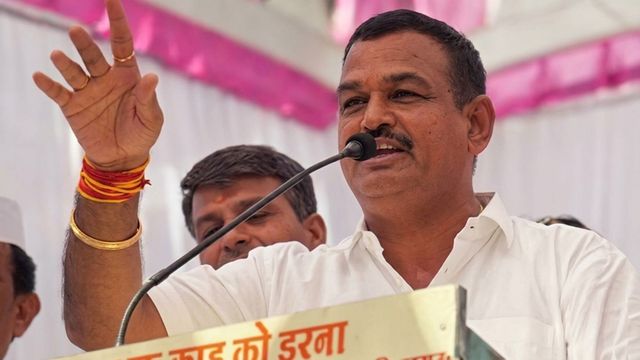अपनी ही पार्टी पर बरसे कांग्रेस विधायक, बोले- बिना बताए आए तो ‘मुंह काला कर दूंगा’ अपनी ही पार्टी पर बरसे कांग्रेस विधायक, बोले- बिना बताए आए तो ‘मुंह काला कर दूंगा’