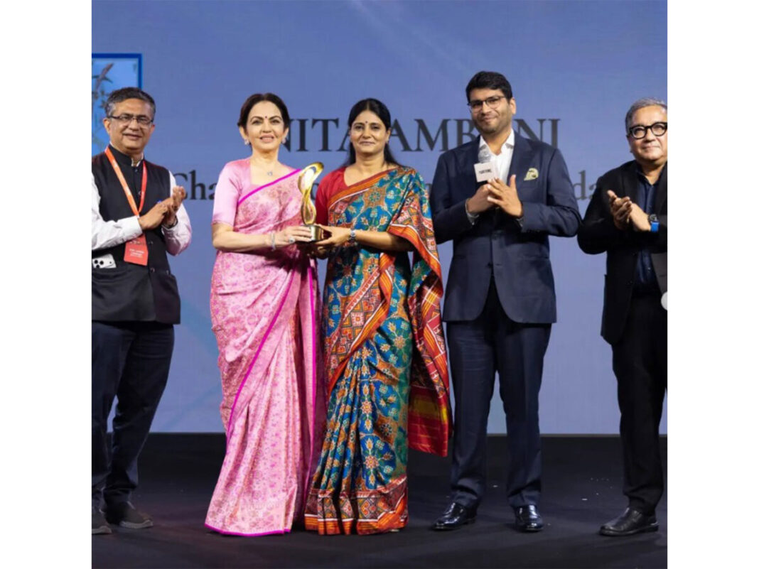 फॉर्च्यून इंडिया की ‘मोस्ट पावरफुल वुमेन 2026’ सूची में नीता अंबानी पहले स्थान पर फॉर्च्यून इंडिया की ‘मोस्ट पावरफुल वुमेन 2026’ सूची में नीता अंबानी पहले स्थान पर