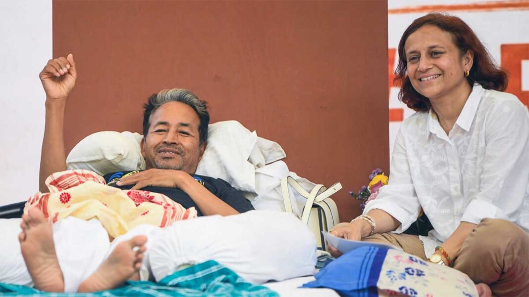 दिल्ली हाई कोर्ट की अनुमति के बाद मेदांता अस्पताल भेजे जाएंगे सोनम वांगचुक दिल्ली हाई कोर्ट की अनुमति के बाद मेदांता अस्पताल भेजे जाएंगे सोनम वांगचुक
