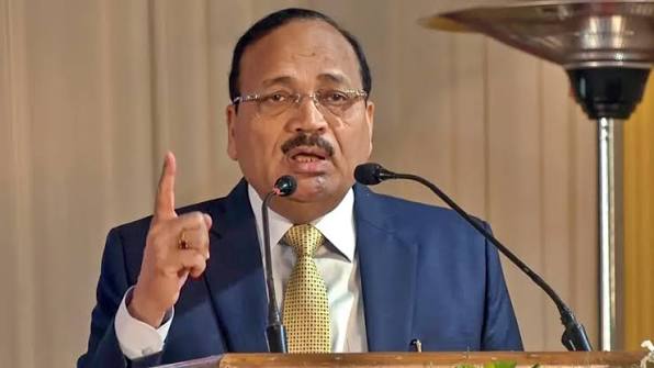 छात्र प्रदर्शन के बीच दिल्ली मेट्रो स्टेशन बंद, CJI की सख्ती—’दोपहर तक समाधान नहीं हुआ तो करेंगे हस्तक्षेप’ छात्र प्रदर्शन के बीच दिल्ली मेट्रो स्टेशन बंद, CJI की सख्ती—’दोपहर तक समाधान नहीं हुआ तो करेंगे हस्तक्षेप’