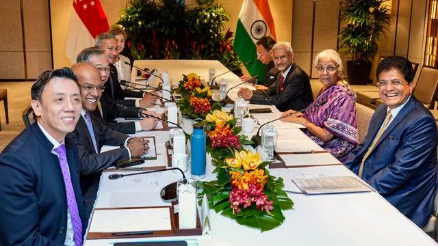 भारत-सिंगापुर संबंधों को नई गति, टेलीकॉम से खाद्य सुरक्षा तक सहयोग बढ़ा भारत-सिंगापुर संबंधों को नई गति, टेलीकॉम से खाद्य सुरक्षा तक सहयोग बढ़ा