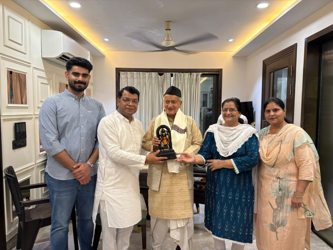 भगत सिंह कोश्यारी का कार्यकर्त्ता को संदेश पार्टी की विचारधारा सर्वोपरि एकजुटता व आपसी संवाद से निकलते है सकरात्मक परिणाम भगत सिंह कोश्यारी का कार्यकर्त्ता को संदेश पार्टी की विचारधारा सर्वोपरि एकजुटता व आपसी संवाद से निकलते है सकरात्मक परिणाम