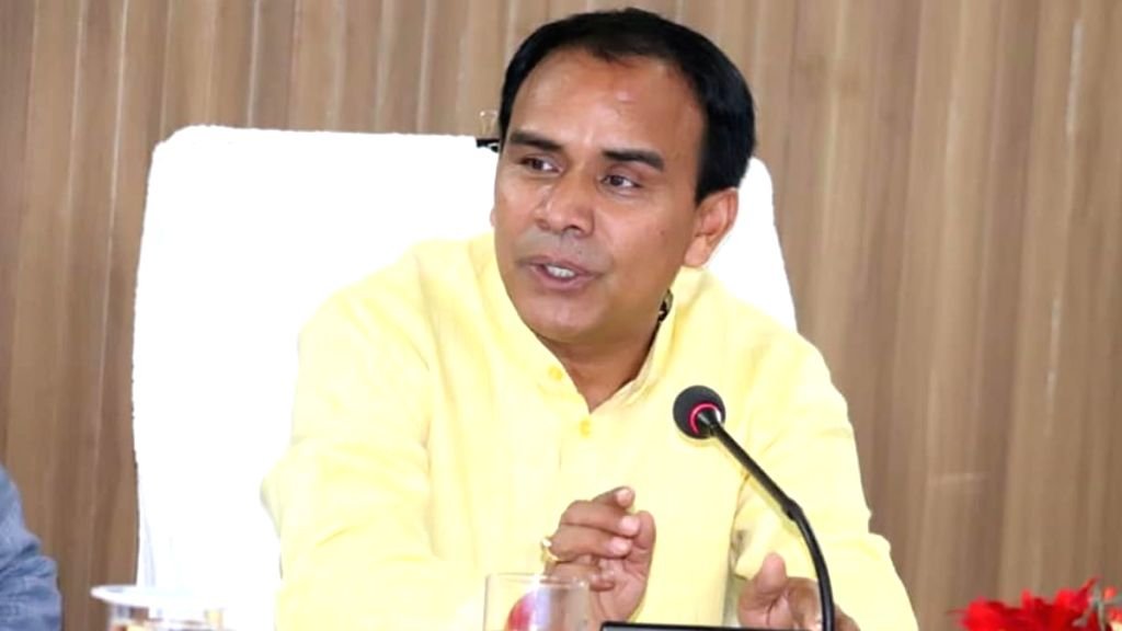 बेटियों के पहले सैनिक स्कूल का प्रस्ताव चार साल से अटका, शिक्षा विभाग ने फिर मांगे प्रस्ताव बेटियों के पहले सैनिक स्कूल का प्रस्ताव चार साल से अटका, शिक्षा विभाग ने फिर मांगे प्रस्ताव