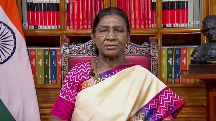 ऑपरेशन सिंदूर से विकसित भारत तक, राष्ट्रपति मुर्मू ने राष्ट्र को दिया एकजुटता और संकल्प का संदेश ऑपरेशन सिंदूर से विकसित भारत तक, राष्ट्रपति मुर्मू ने राष्ट्र को दिया एकजुटता और संकल्प का संदेश