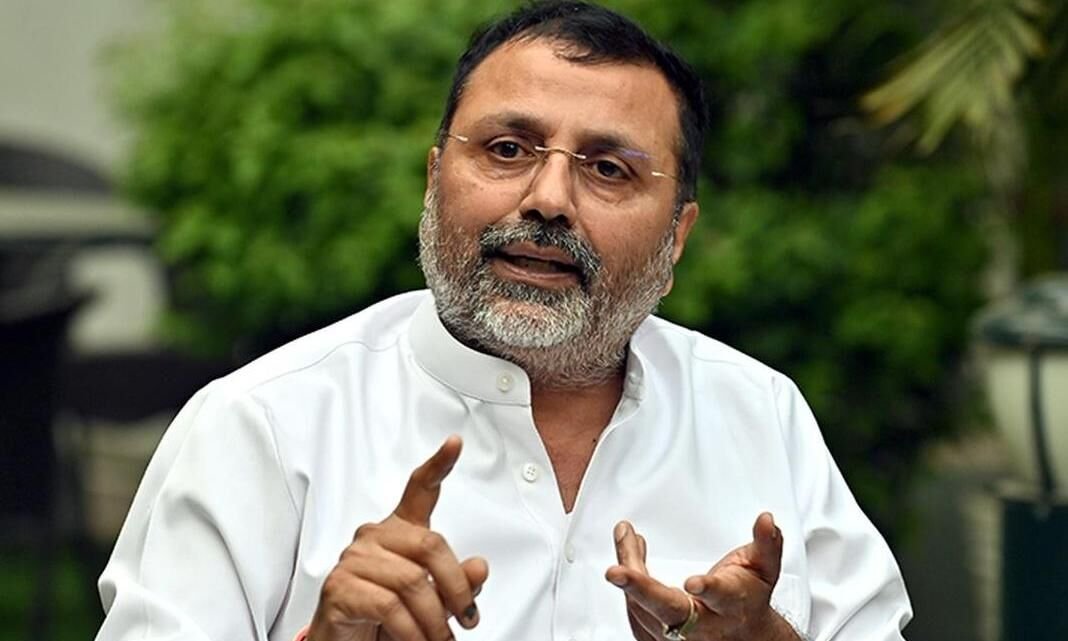 पीएम मोदी के वीडियो हटाने पर बढ़ा विवाद, निशिकांत दुबे ने दी मेटा को सेफ हार्बर खत्म करने की चेतावनी पीएम मोदी के वीडियो हटाने पर बढ़ा विवाद, निशिकांत दुबे ने दी मेटा को सेफ हार्बर खत्म करने की चेतावनी