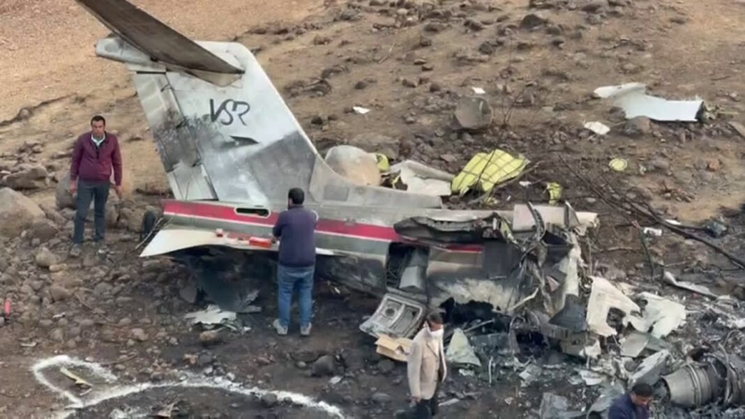 अमेरिका अलास्का में बड़ा विमान हादसा, 8 लोगों को लेकर जा रहा चार्टर्ड प्लेन दुर्घटनाग्रस्त अमेरिका अलास्का में बड़ा विमान हादसा, 8 लोगों को लेकर जा रहा चार्टर्ड प्लेन दुर्घटनाग्रस्त