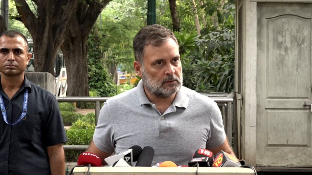 UGC-NET री-एग्जाम पर राहुल गांधी का मोदी सरकार पर हमला, बोले- NTA की गलती की सजा छात्र क्यों भुगतें UGC-NET री-एग्जाम पर राहुल गांधी का मोदी सरकार पर हमला, बोले- NTA की गलती की सजा छात्र क्यों भुगतें