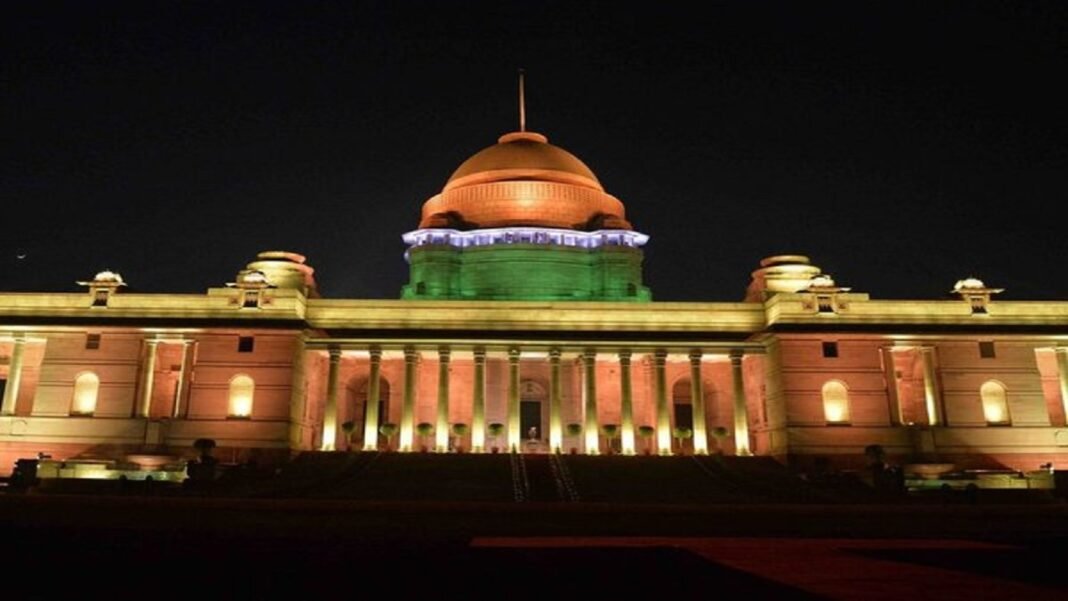 स्वतंत्रता दिवस पर राष्ट्रपति भवन में दिखेगी मालवा-निमाड़ की झलक, ट्राइबल आर्ट बढ़ाएगी एट होम की शान स्वतंत्रता दिवस पर राष्ट्रपति भवन में दिखेगी मालवा-निमाड़ की झलक, ट्राइबल आर्ट बढ़ाएगी एट होम की शान