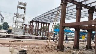 रुड़की रेलवे स्टेशन के कायाकल्प का 60 प्रतिशत काम पूरा, दिसंबर तक पूरा करने का लक्ष्य रुड़की रेलवे स्टेशन के कायाकल्प का 60 प्रतिशत काम पूरा, दिसंबर तक पूरा करने का लक्ष्य