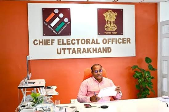 उत्तराखंड में विधानसभा चुनाव की तैयारियां तेज, जल्द आएगी चुनाव आयोग की टीम उत्तराखंड में विधानसभा चुनाव की तैयारियां तेज, जल्द आएगी चुनाव आयोग की टीम