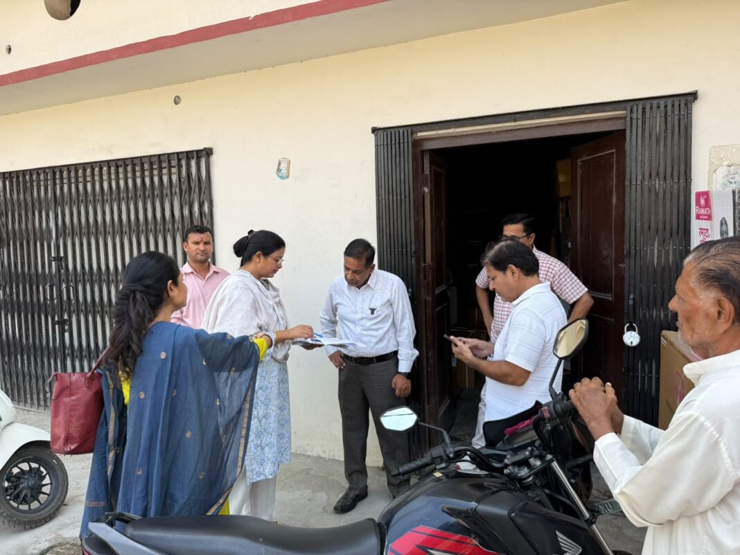 रुद्रपुर व्यापार मंडल ने जीएसटी विभाग के खिलाफ खोला मोर्चा,व्यापारियों का उत्पीड़न किसी भी दशा में बर्दाश्त नहीं किया जाएगा: जुनेजा रुद्रपुर व्यापार मंडल ने जीएसटी विभाग के खिलाफ खोला मोर्चा,व्यापारियों का उत्पीड़न किसी भी दशा में बर्दाश्त नहीं किया जाएगा: जुनेजा