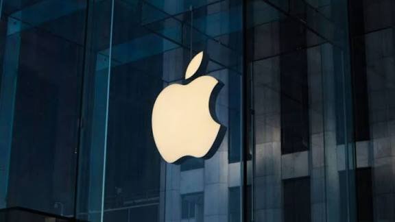 Apple का बड़ा इवेंट आज, फोल्डेबल iPhone पर टिकी दुनिया की नजर Apple का बड़ा इवेंट आज, फोल्डेबल iPhone पर टिकी दुनिया की नजर