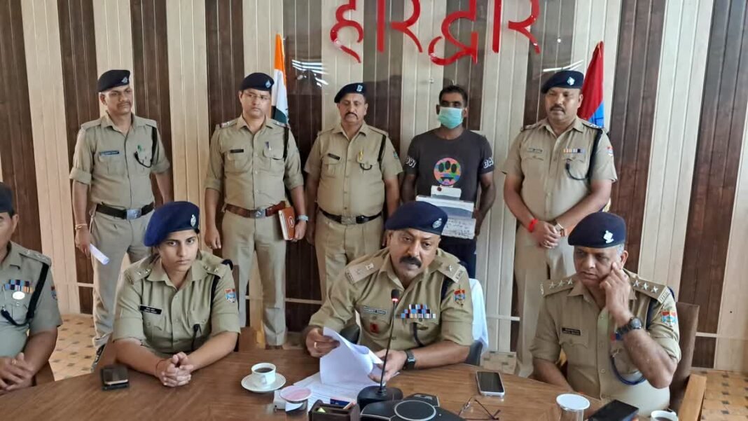 लॉरेंस बिश्नोई के नाम पर हरिद्वार जेल अधीक्षक को धमकी, आरोपी गिरफ्तार लॉरेंस बिश्नोई के नाम पर हरिद्वार जेल अधीक्षक को धमकी, आरोपी गिरफ्तार