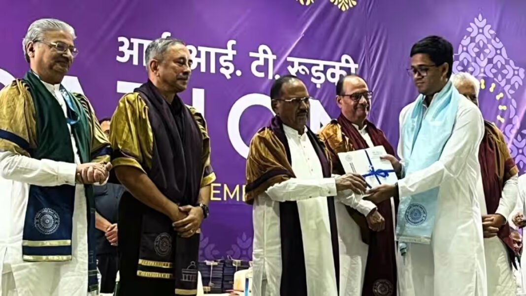 आईआईटी रुड़की के दीक्षांत समारोह में 1424 विद्यार्थियों को मिलीं उपाधियां आईआईटी रुड़की के दीक्षांत समारोह में 1424 विद्यार्थियों को मिलीं उपाधियां