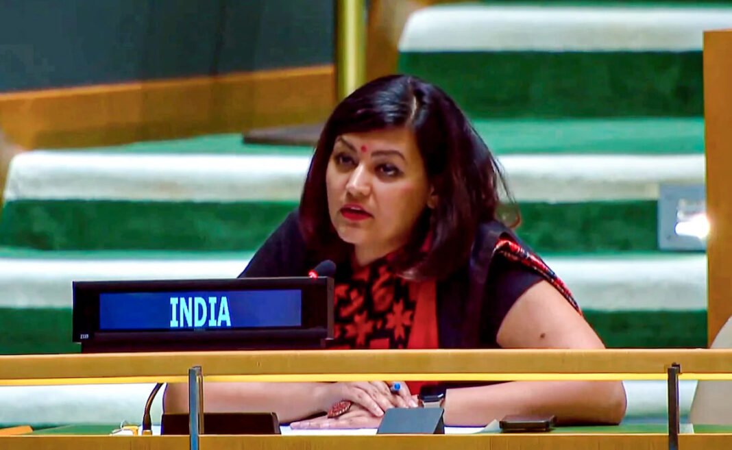 UN में शहबाज शरीफ के कश्मीर राग पर भारत का पलटवार, ओसामा बिन लादेन का दिया उदाहरण UN में शहबाज शरीफ के कश्मीर राग पर भारत का पलटवार, ओसामा बिन लादेन का दिया उदाहरण
