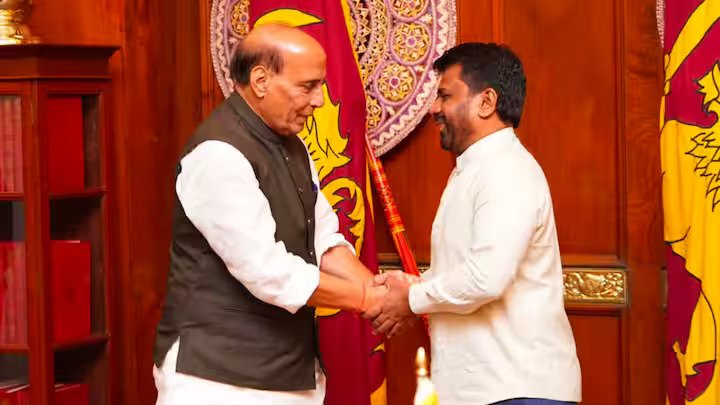 भारत की सुरक्षा के खिलाफ अपनी धरती का इस्तेमाल नहीं होने देगा श्रीलंका, तीन रक्षा समझौतों पर हस्ताक्षर भारत की सुरक्षा के खिलाफ अपनी धरती का इस्तेमाल नहीं होने देगा श्रीलंका, तीन रक्षा समझौतों पर हस्ताक्षर