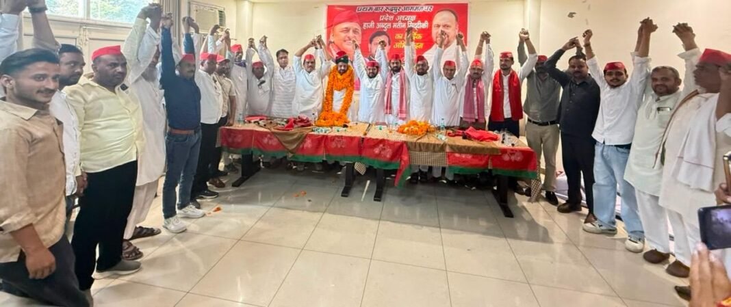 रुद्रपुर में सपा का शक्ति प्रदर्शन, अब्दुल मतीन बोले—अकेले भी लड़ेंगे चुनाव! रुद्रपुर में सपा का शक्ति प्रदर्शन, अब्दुल मतीन बोले—अकेले भी लड़ेंगे चुनाव!