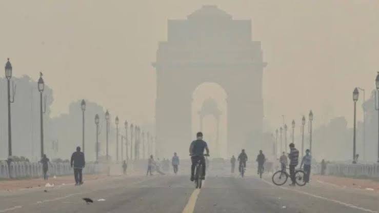 दिल्ली-NCR में 5 से 20 नवंबर तक निर्माण कार्यों पर रोक, 50% कर्मचारियों को मिलेगा वर्क फ्रॉम होम दिल्ली-NCR में 5 से 20 नवंबर तक निर्माण कार्यों पर रोक, 50% कर्मचारियों को मिलेगा वर्क फ्रॉम होम