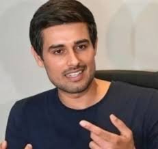 मानहानि मामले में पेशी से पहले लंदन रवाना हुए यूट्यूबर ध्रुव राठी मानहानि मामले में पेशी से पहले लंदन रवाना हुए यूट्यूबर ध्रुव राठी