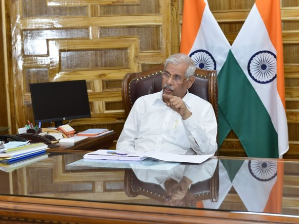 केरल के पूर्व राज्यपाल आर्लेकर ने पीएससी अध्यक्ष और सदस्यों को हटाने की मांग की, राष्ट्रपति को लिखा पत्र केरल के पूर्व राज्यपाल आर्लेकर ने पीएससी अध्यक्ष और सदस्यों को हटाने की मांग की, राष्ट्रपति को लिखा पत्र